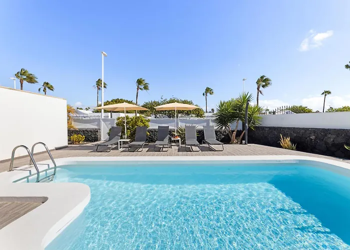 Villa Casa Alegranza 1a 2 By Escape *